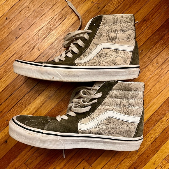 Women’s Vans Green Floral High Tops - size 9 - Picture 2 of 8